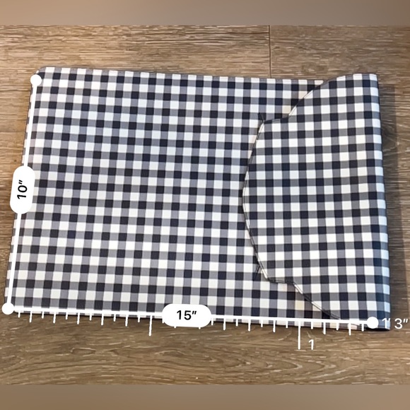 Gently used Draper James computer case - Picture 3 of 4